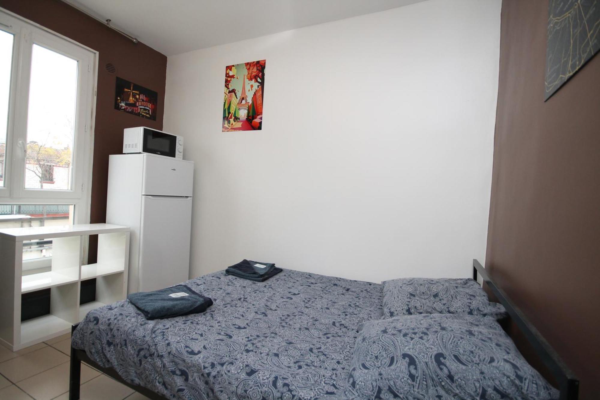 08 - Chambre Proche Paris Et Transports Avec Tv Wifi Saint-Denis-en-Margeride Exterior foto